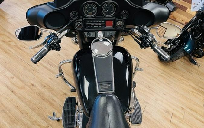 2004 Harley-Davidson® Electra Glide Classic