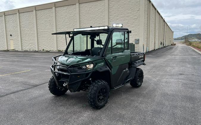 2022 Can-Am Defender DPS CAB HD9