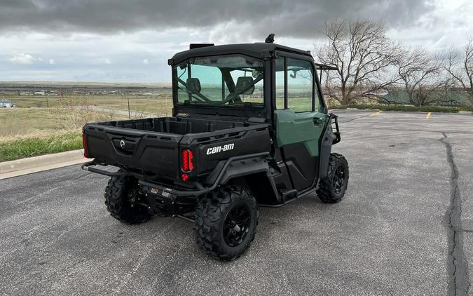 2022 Can-Am Defender DPS CAB HD9