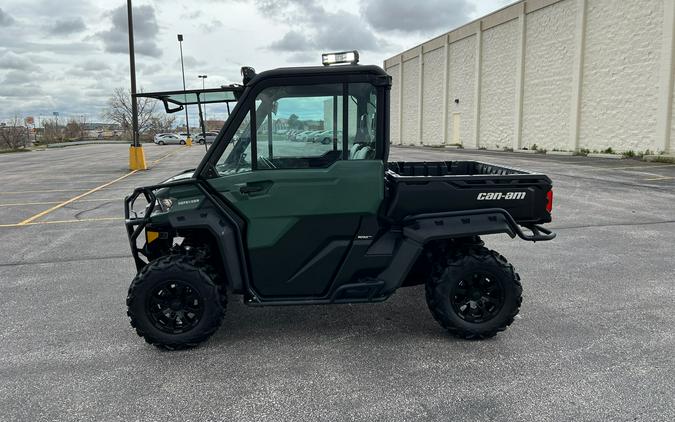 2022 Can-Am Defender DPS CAB HD9