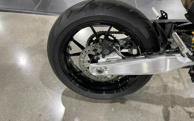 2025 Ducati HYPERMOTARD 698