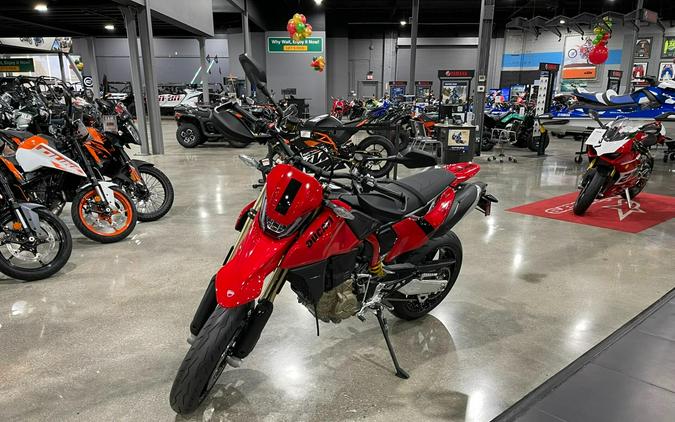 2025 Ducati HYPERMOTARD 698