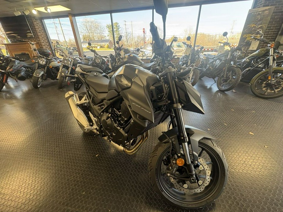 2025 Honda® CB750 Hornet