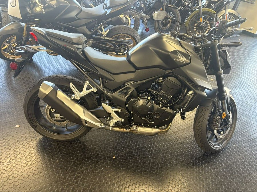 2025 Honda® CB750 Hornet