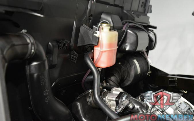 2026 Can-Am Defender MAX HD7