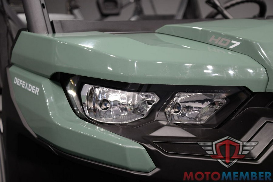 2026 Can-Am Defender MAX HD7