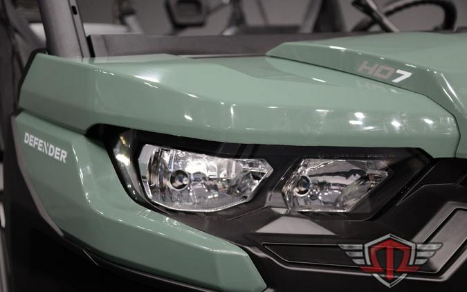 2026 Can-Am Defender MAX HD7