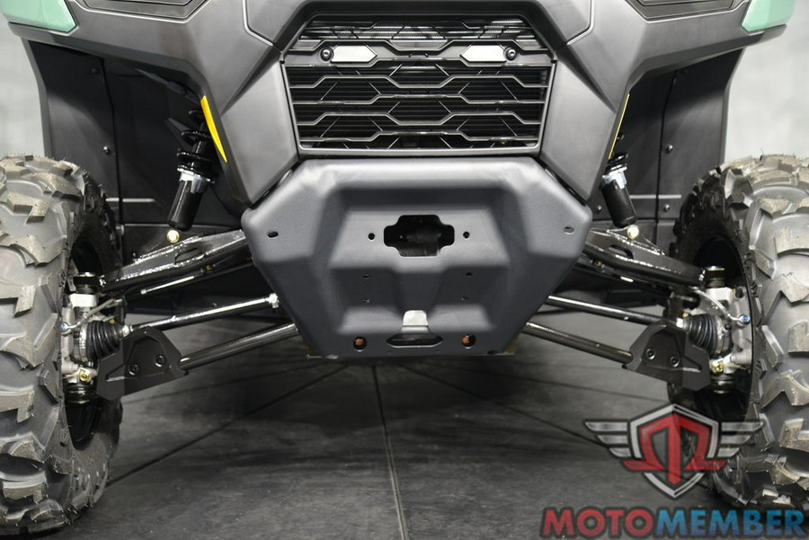 2026 Can-Am Defender MAX HD7