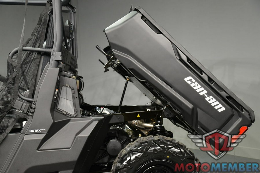 2026 Can-Am Defender MAX HD7