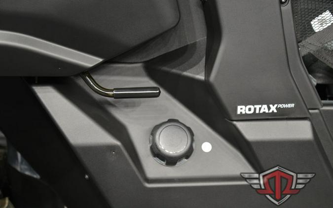 2026 Can-Am Defender MAX HD7