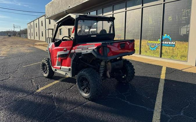 2019 Polaris® General® 1000 EPS White Lightning
