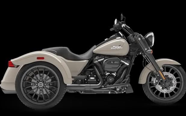 2023 FLRT Freewheeler®