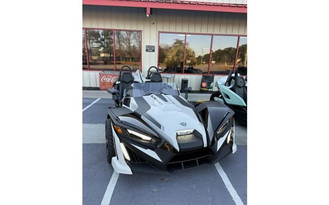 2026 SLR Manual - Polaris Slingshot®