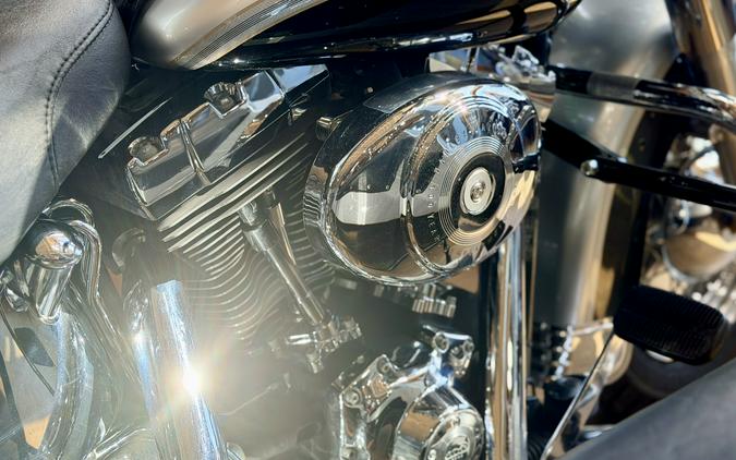 2003 Harley-Davidson FLSTC/FLSTCI Heritage Softail® Classic