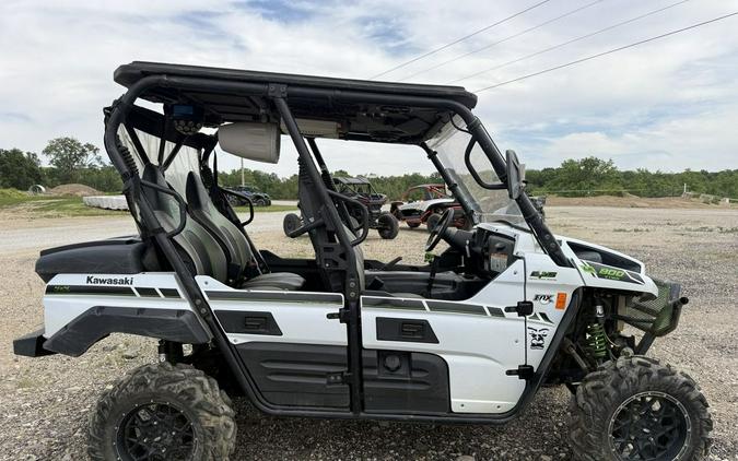 2015 Kawasaki Teryx4™ LE