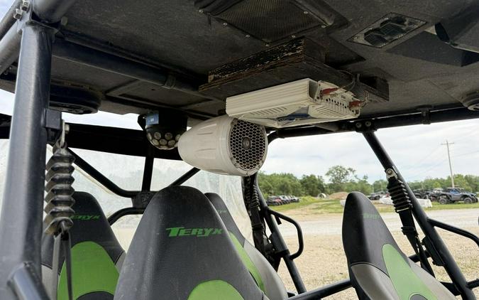 2015 Kawasaki Teryx4™ LE