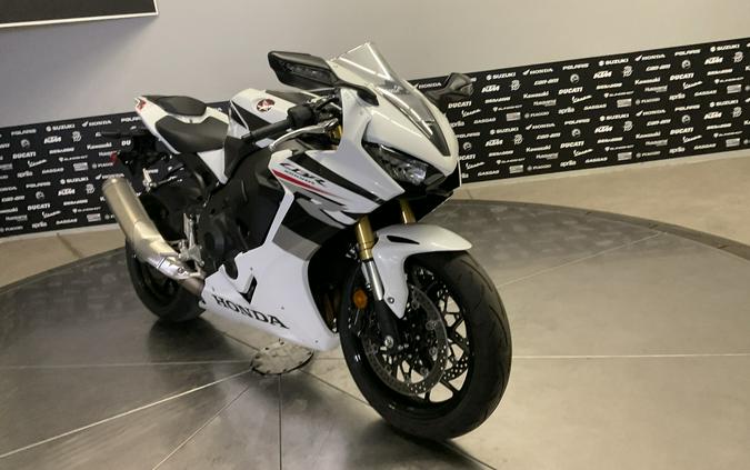 2025 HONDA CBR1000RR - 15828U
