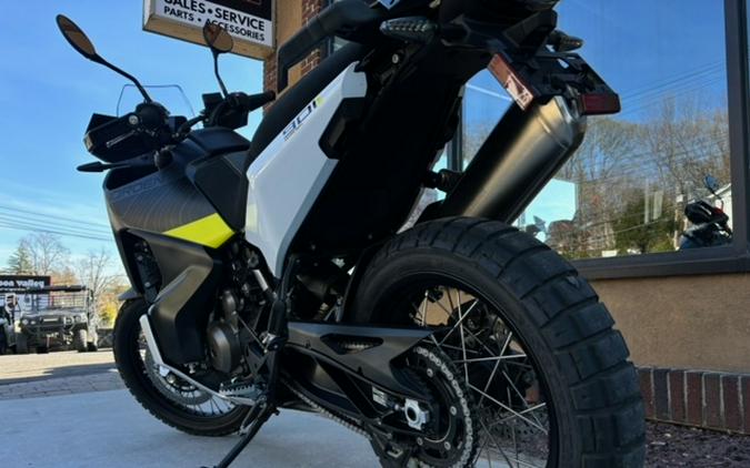 2023 Husqvarna Norden 901 - 3697U