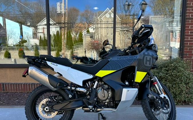2023 Husqvarna Norden 901 - 3697U