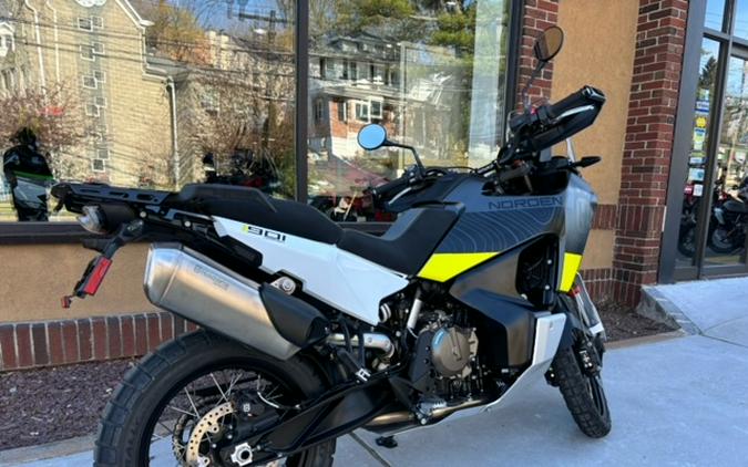 2023 Husqvarna Norden 901 - 3697U