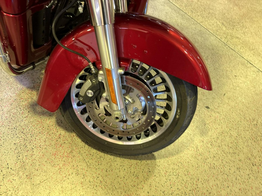 2012 Harley-Davidson Road Glide Ultra FLTRU