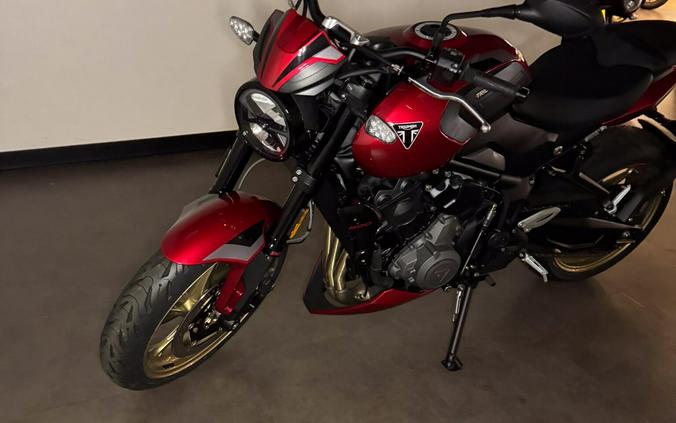2026 Triumph TRIDENT 800