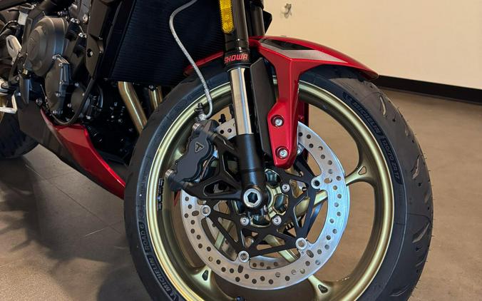 2026 Triumph TRIDENT 800