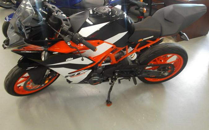 2017 KTM RC 390 ABS