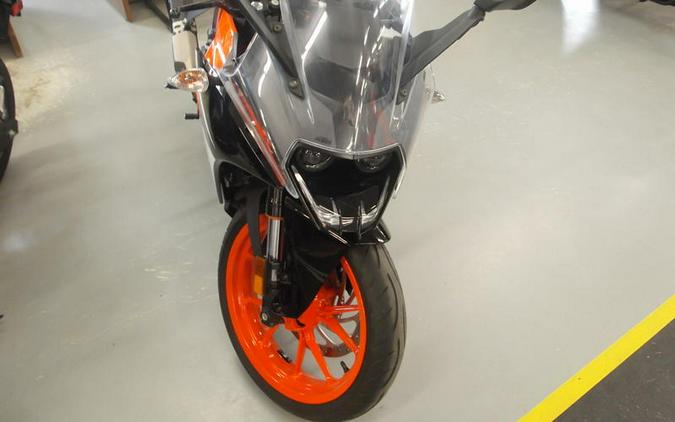 2017 KTM RC 390 ABS