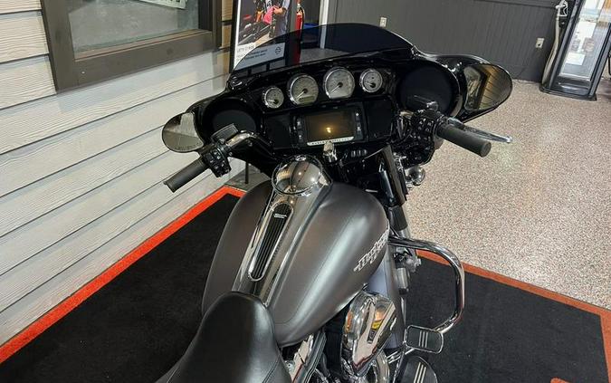 2016 Harley-Davidson® FLHXS - Street Glide® Special