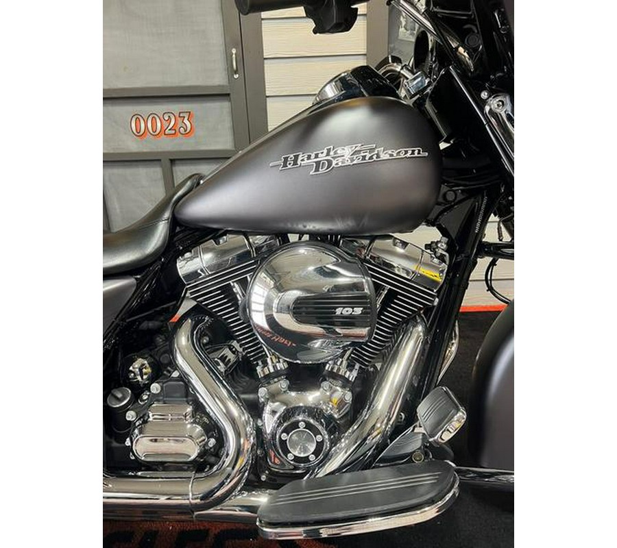 2016 Harley-Davidson® FLHXS - Street Glide® Special