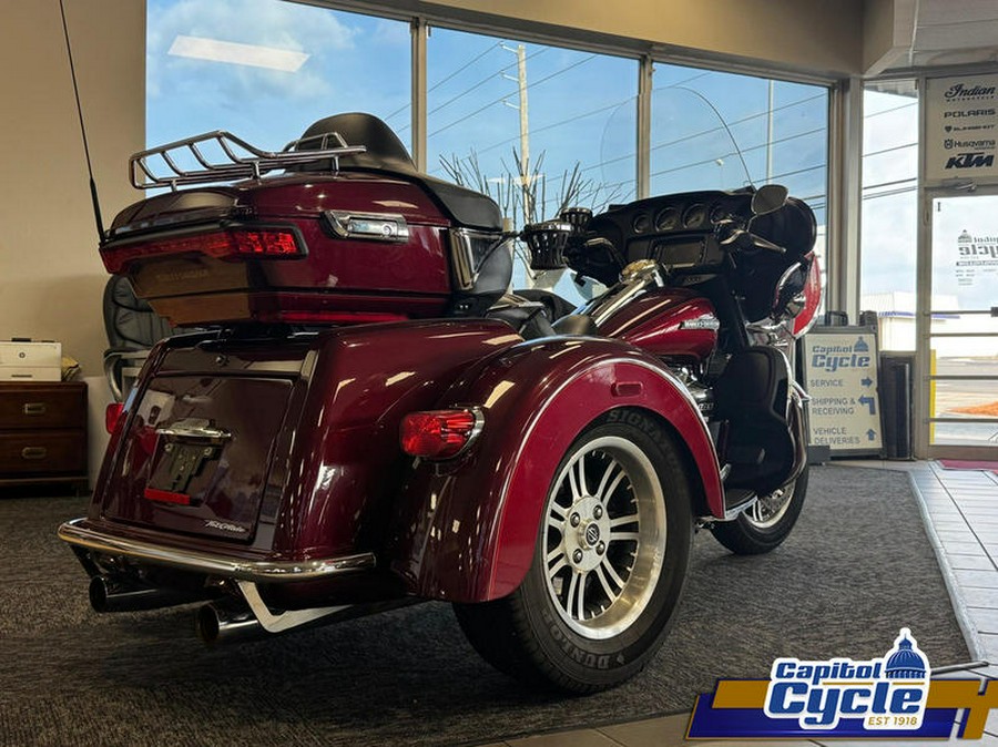 2016 Harley-Davidson® FLHTCUTG - Tri Glide® Ultra