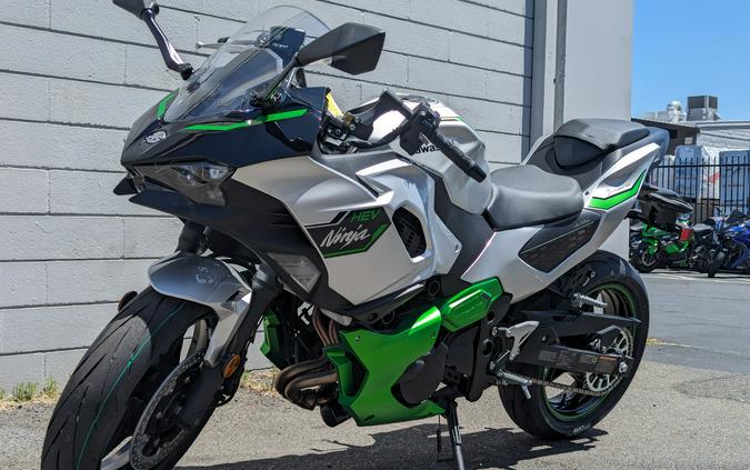 2024 Kawasaki Ninja 7 Hybrid ABS