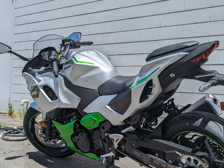 2024 Kawasaki Ninja 7 Hybrid ABS