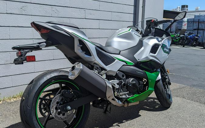 2024 Kawasaki Ninja 7 Hybrid ABS