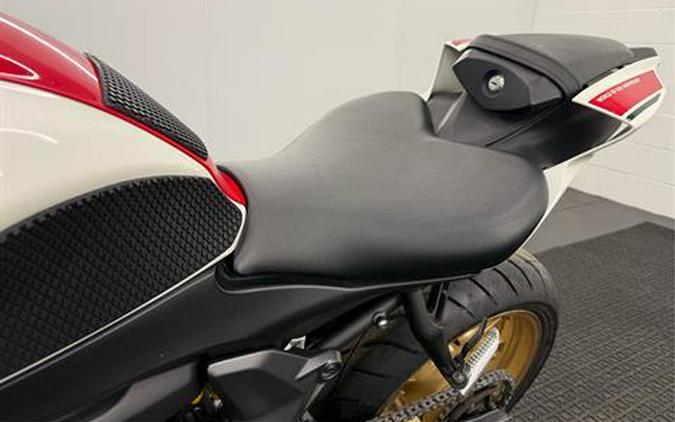 2022 Yamaha YZF-R7 World GP 60th Anniversary Edition