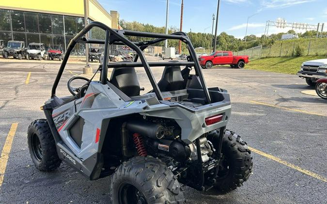 2024 Polaris RZR 200 EFI