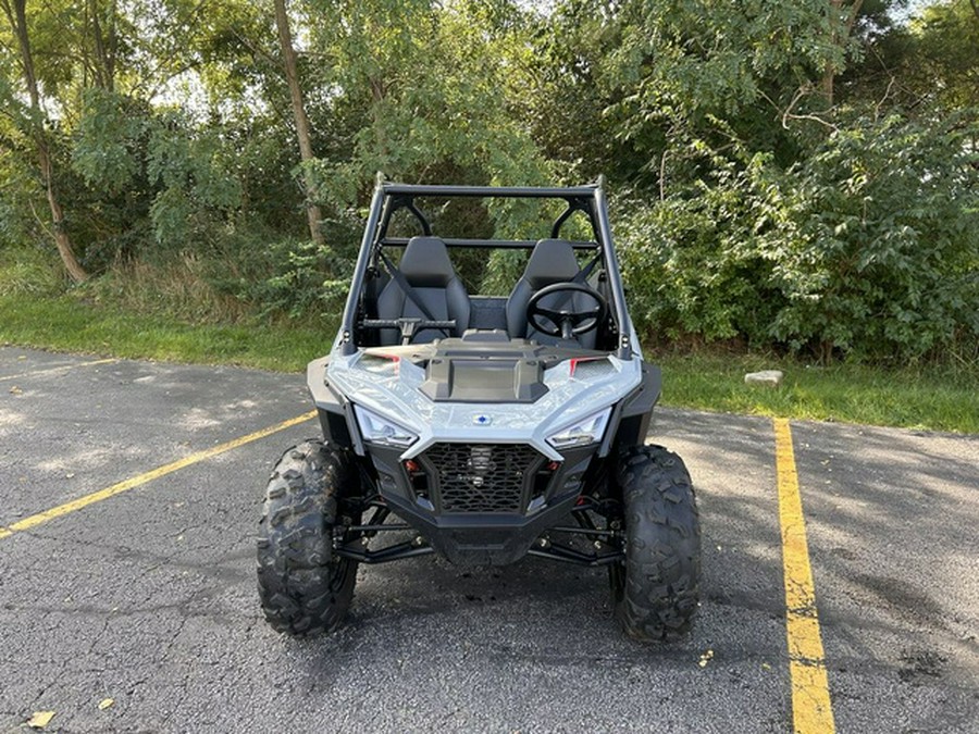 2024 Polaris RZR 200 EFI