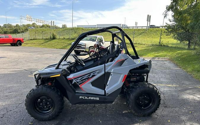 2024 Polaris RZR 200 EFI