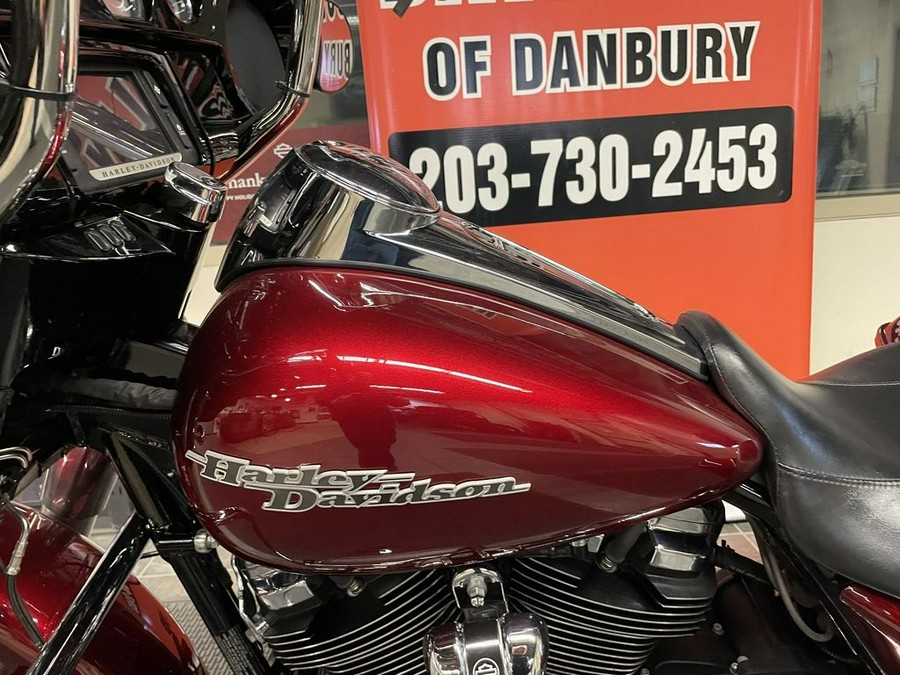 2017 Harley-Davidson® FLHXS - Street Glide® Special