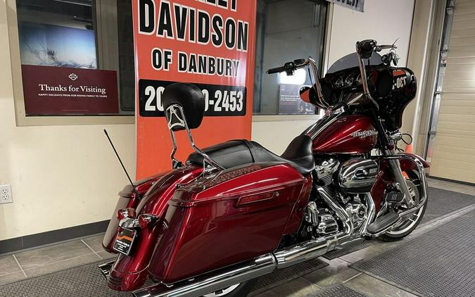 2017 Harley-Davidson® FLHXS - Street Glide® Special