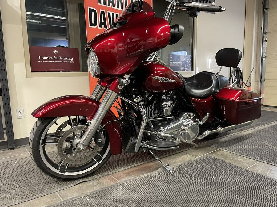 2017 Harley-Davidson® FLHXS - Street Glide® Special