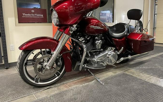 2017 Harley-Davidson® FLHXS - Street Glide® Special