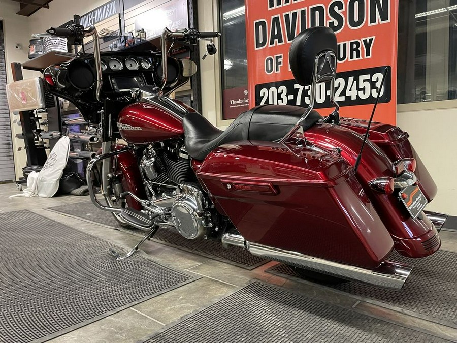 2017 Harley-Davidson® FLHXS - Street Glide® Special