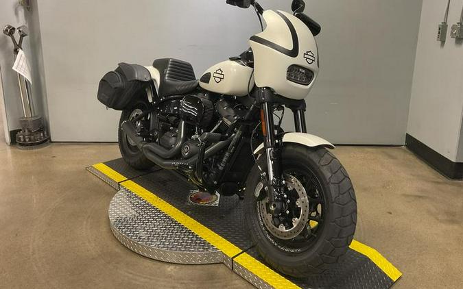 2018 Harley-Davidson® FXFBS - Softail® Fat Bob® 114