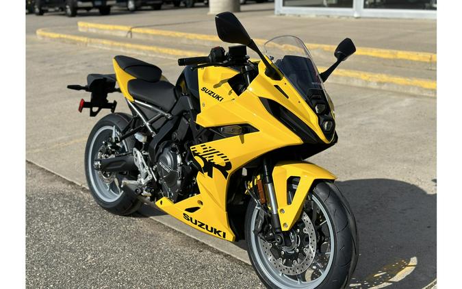 2024 Suzuki GSX-S 8R