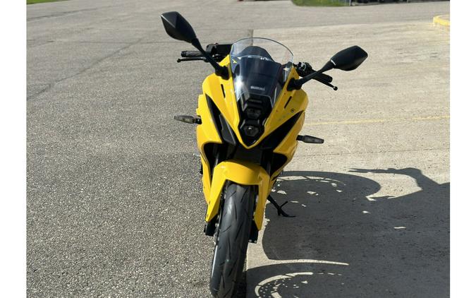 2024 Suzuki GSX-S 8R