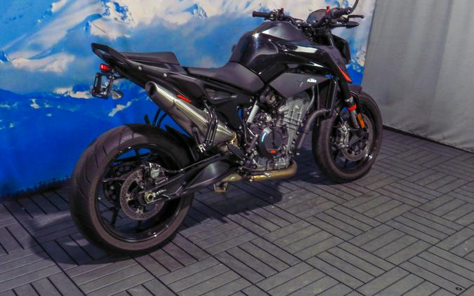 2021 KTM 890 Duke