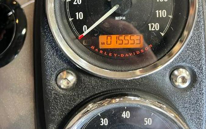 2017 Harley-Davidson® FXDL - Low Rider®