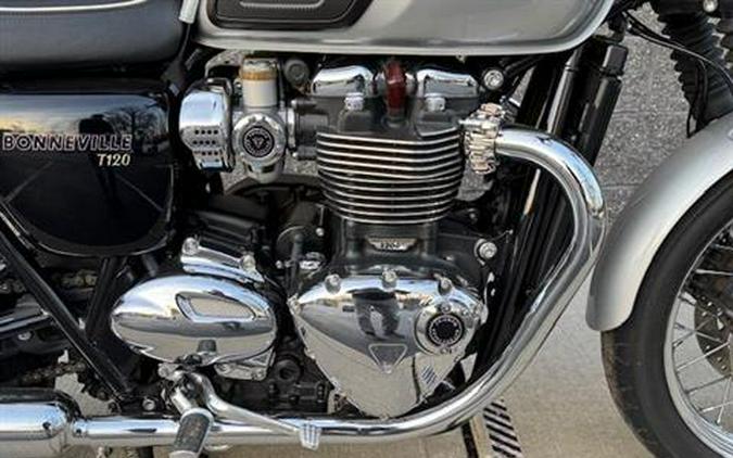 2018 Triumph Bonneville T120